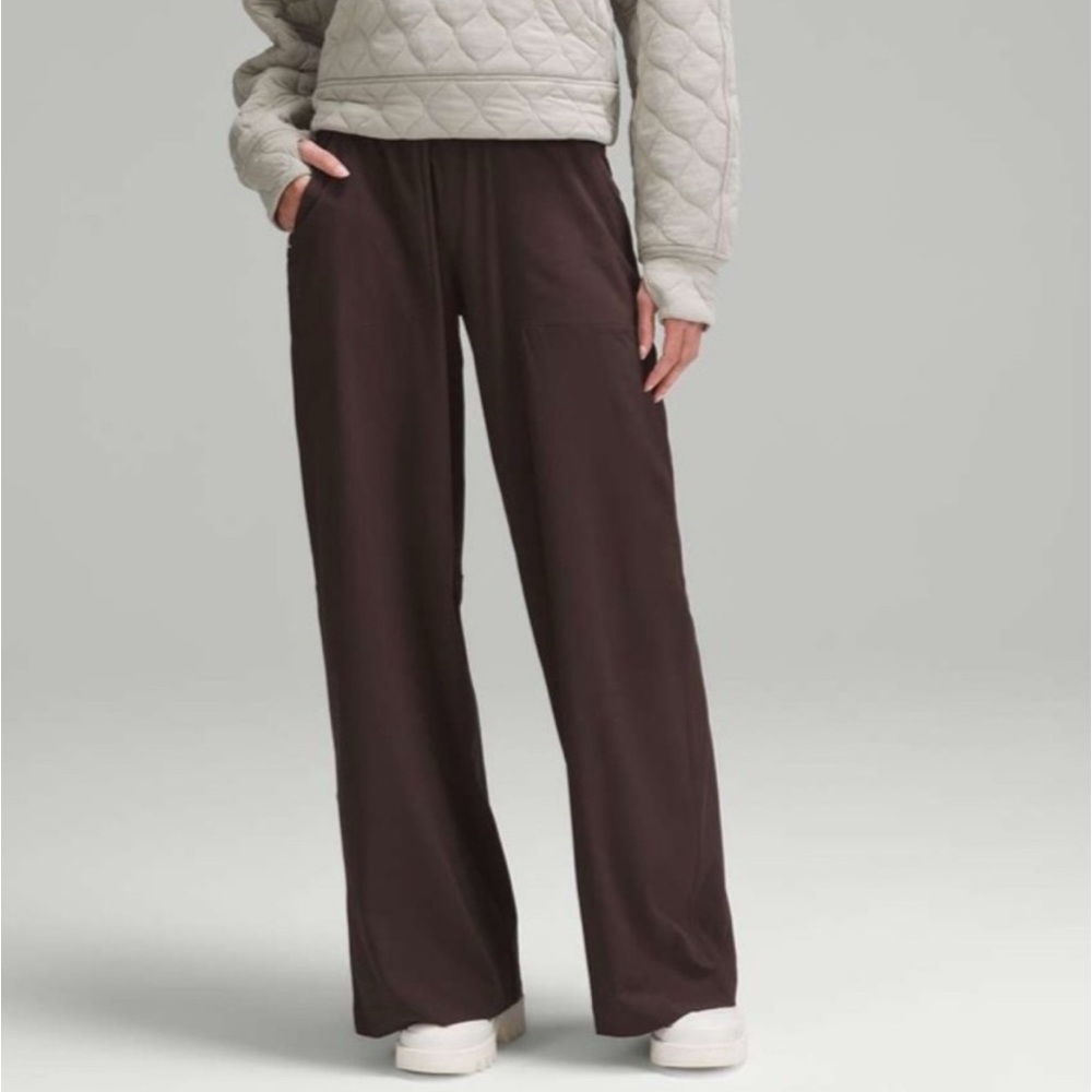 Lululemon Swift Wide-Leg Mid-Rise Pant *Full Length in‎ Espresso Brown.